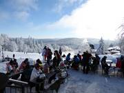 Sonnenterrasse an der Almberghütte