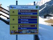 Pistenausschilderung im Skigebiet