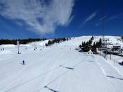 Breite Abfahrten dominieren im Skigebiet Idre Fjäll