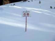 Absperrung von Waldgebieten