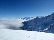 Ein Nebelmeer zieht am Soum de Matte auf