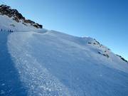 Anspruchsvolle Pisten und ungesichertes Gelände auf der Marmolada
