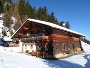 Die Galtalm mitten im Skigebiet