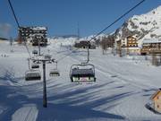 Tauplitz 2 - 4er Hochgeschwindigkeits-Sesselbahn (kuppelbar) mit Abdeckhauben