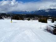Die Viersesselbahn Catamount bietet fast nur leichte Pisten