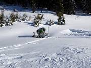 Schneekanone im Skigebiet Loser