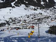 Der Ort Hinterthal liegt direkt zu Füßen der Pisten und Lifte