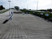 Übungspiste mit Förderbändern