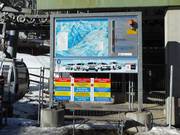 Informationstafel an der Talstation