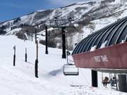 First Time Express - 4er Hochgeschwindigkeits-Sesselbahn (kuppelbar)