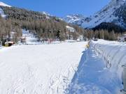 Der Übungshang Cevedale mit überdachtem Förderband