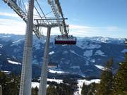 Fleidingbahn - 8er Hochgeschwindigkeits-Sesselbahn (kuppelbar) mit Abdeckhauben und Sitzheizung