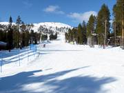 Leichte und breite Familienabfahrt