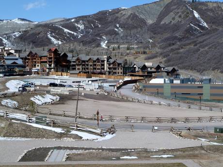 Aspen Snowmass: Anfahrt in Skigebiete und Parken an Skigebieten – Anfahrt, Parken Snowmass