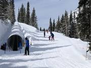 Leichte Piste am Förderband Thunder Tube