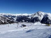 Blick von Schöneben bis ins Tal