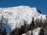 Herrliche Tiefschneepisten am Lawinenstein