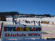 Am Ritzhagen ist das Zwergenland der Skischule WiWa beheimatet