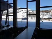 Blick von der 'Kafeteria' auf die Pisten