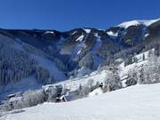 Blick vom Schmittental zur Trassabfahrt und Schmittenhöhe