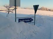 Hinweisschild zum Skigebiet Halde