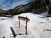Tipp für die Kleinen  - Kinderland/Übungsgelände Golden Peak der Vail Ski and Snowboard School