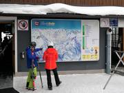 Informationstafel an der Bergstation Hochoetz
