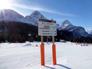 Klare Ausschilderung an wichtigen Punkten