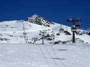 Bontadini - 4er Hochgeschwindigkeits-Sesselbahn (kuppelbar) mit Abdeckhauben