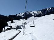 Laucheren - 4er Hochgeschwindigkeits-Sesselbahn (kuppelbar)