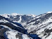 Blick auf Vorderglemm und Saalbach