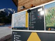 Informationstafel an der Talstation