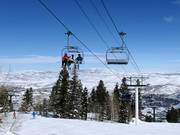 Carpenter Express - 4er Hochgeschwindigkeits-Sesselbahn (kuppelbar)