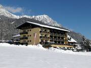 Hotel Knollhof am Bergkristalllift