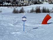 Pistenmarkierung in Sestrière