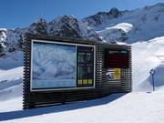 Detaillierte Informationen am Parkplatz am Gletscher