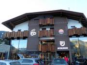 Café Unterlercher an der Talstation in Fügen