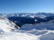 Blick vom Grasjoch Richtung Skigebietsteil Nova