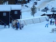 TR4 Rullband Tandådalen Express - Förderband/Zauberteppich mit Überdachung