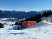 Warnhinweis im Skigebiet