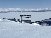 Pistenausschilderung im Skigebiet Björkliden