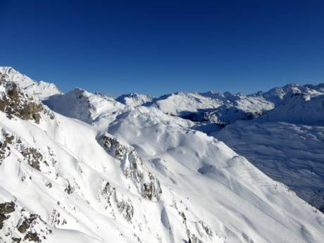 Alpen: Größe der Skigebiete – Größe St. Anton/St. Christoph/Stuben/Lech/Zürs/Warth/Schröcken – Ski Arlberg