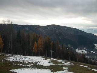 Góra Żar - widok panoramiczny na Beskidy