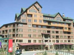 Zephyr Mountain Lodge