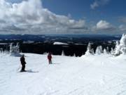 Blick von Big White über die weite Landschaft