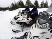 Ein Highlight ist eine Skidoo-Fahrt