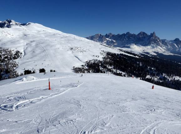 Blick vom Le Cune zum Lastè